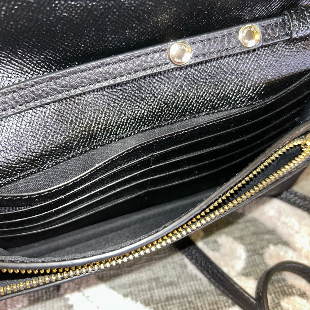 NWOT Coach Anna crossbody clutch - Picture 7 of 7